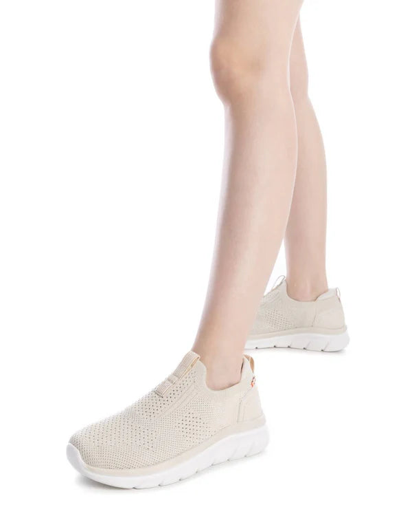 Scarpa sportiva beige