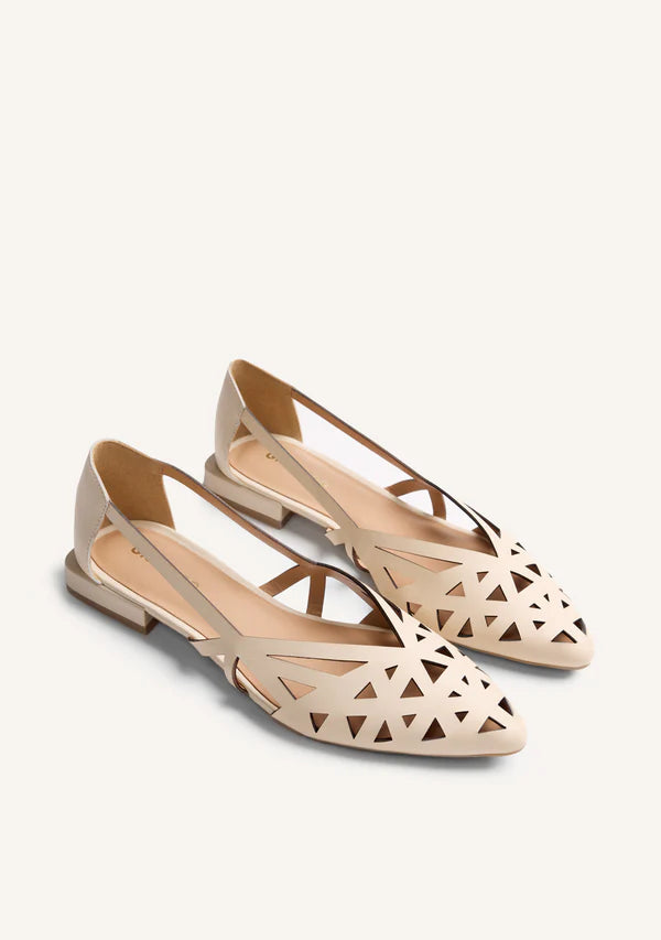 Ballerine in pelle traforata Bumala