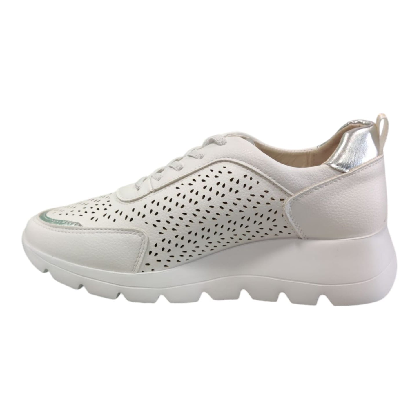 Sneakers traforata bianca