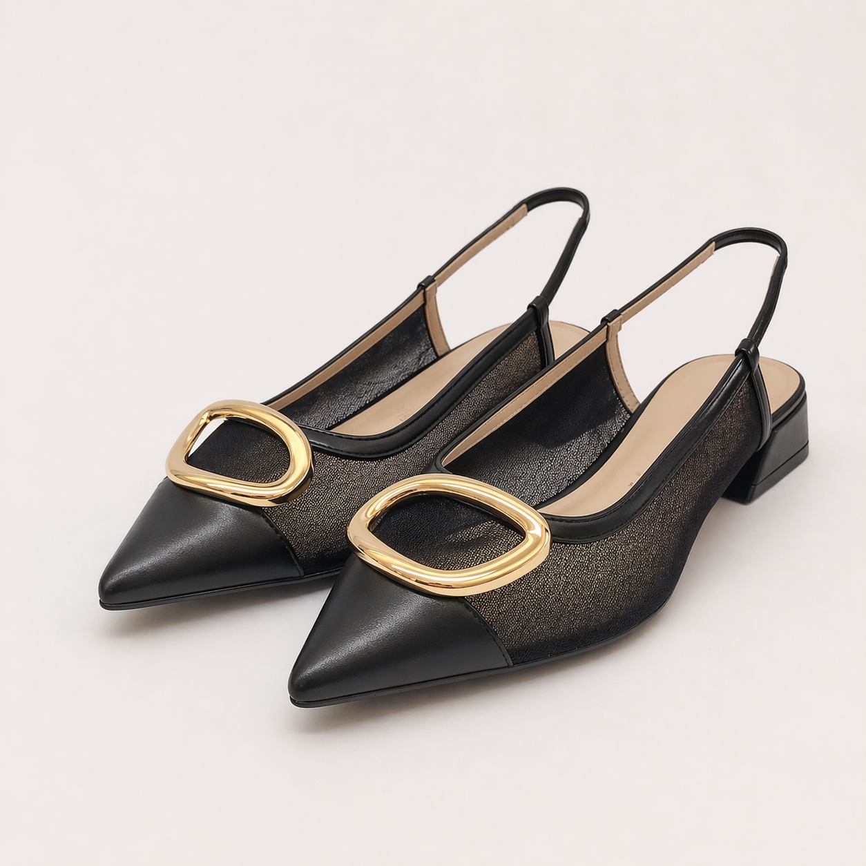 Slingback con accessorio