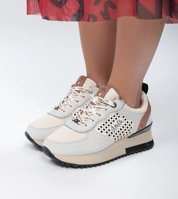 Sneakers Anekke Pilar