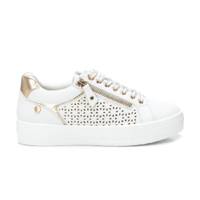Sneakers bianca traforata con zip
