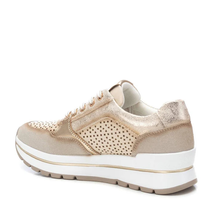 Sneakers beige con zip e soletta estraibile