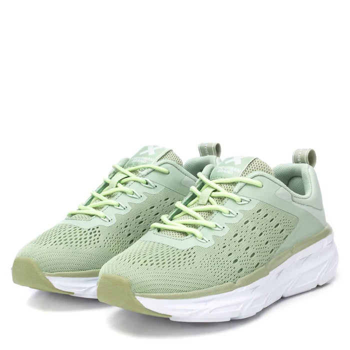 Sneakers aqua traforata