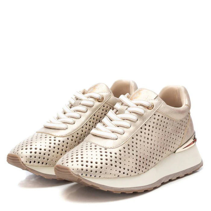 Scarpa sportiva platino traforata