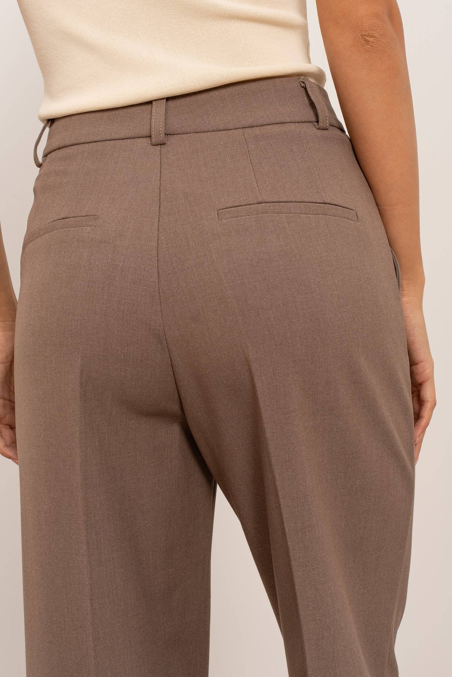 Pantaloni sartoriali a gamba larga - Tortora