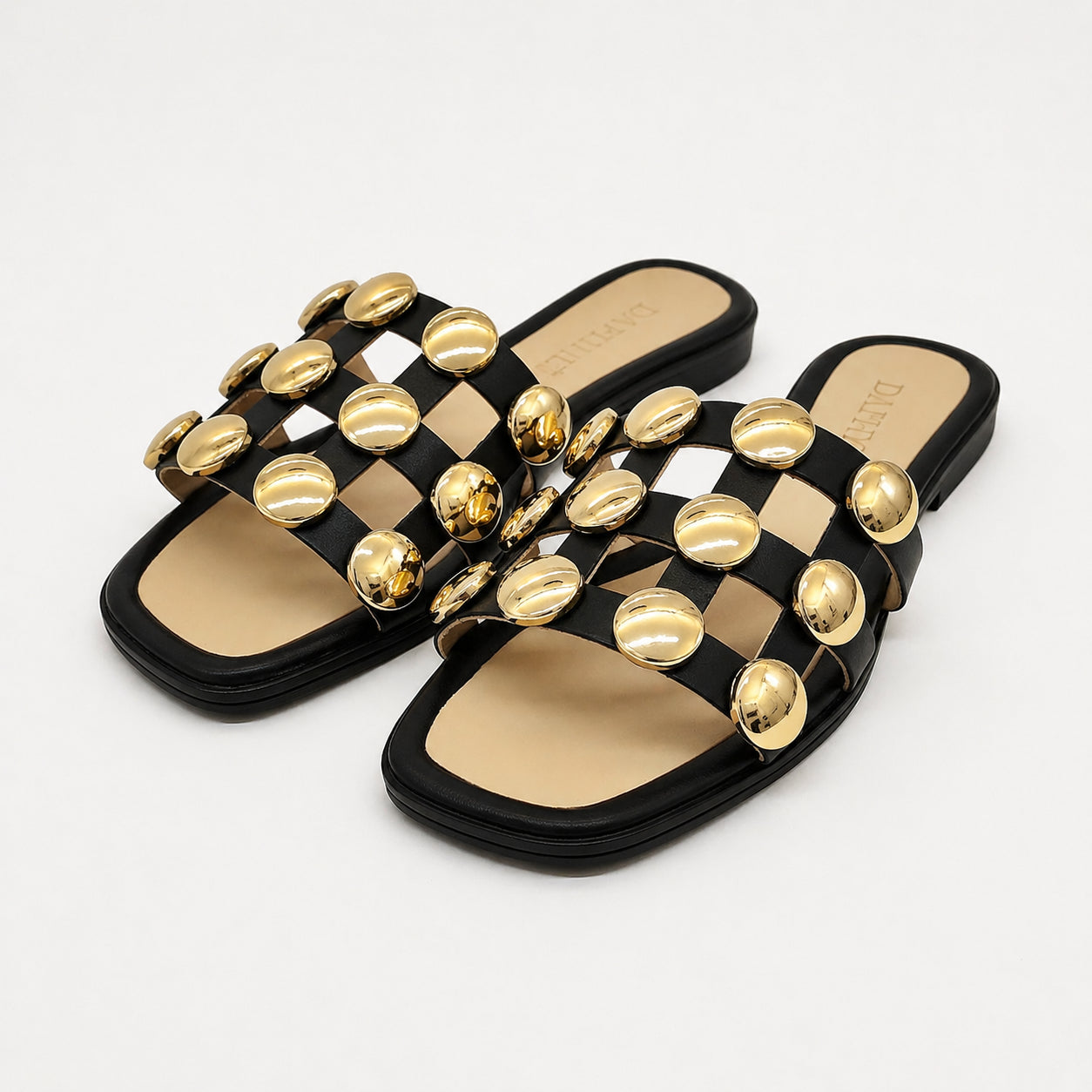 Sandali slides con borchie