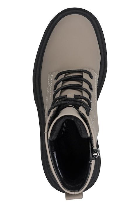 Anfibio Tamaris con para e lacci taupe