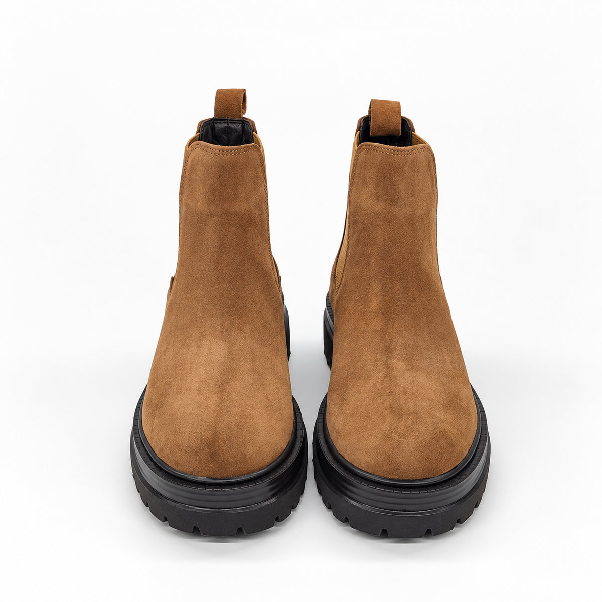 Chelsea in suede camel