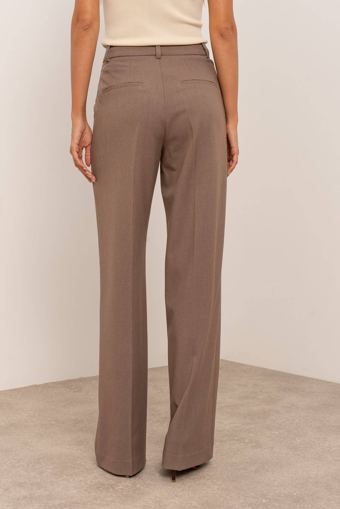 Pantaloni sartoriali a gamba larga - Tortora
