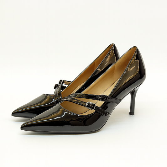 Dècollète in vernice con cinturini