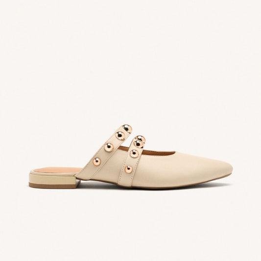 SCARPA GIOSEPPO MULES IN PELLE CON BORCHIE AHNAPEE