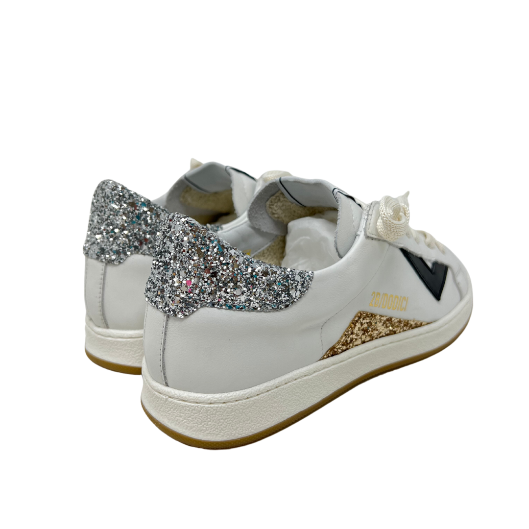 SNEAKERS BIANCHE IN PELLE 2B/DODICI