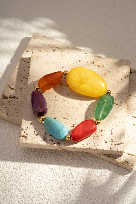 Bracciale colorato in resina lucida, perle irregolari