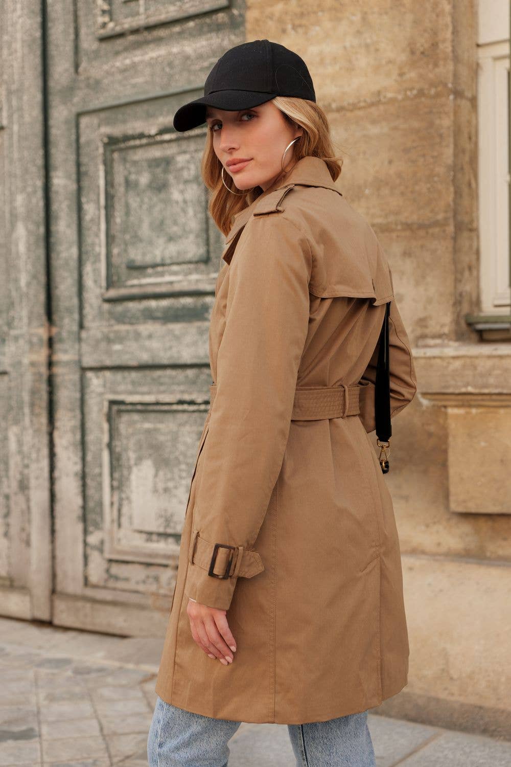 Trench lunghezza media doppiopetto