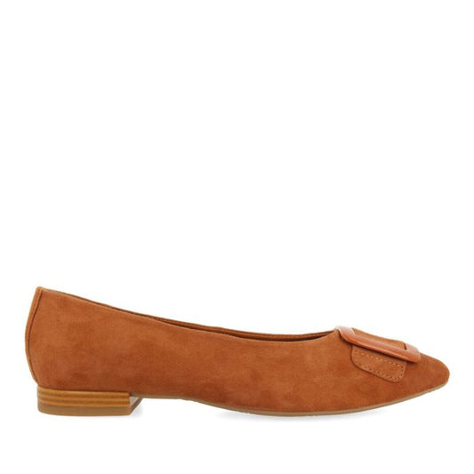 BALLERINE CAMEL IN PELLE CON DETTAGLIO DI FIBBIA IN VERNICE DA DONNA BALLSTAD