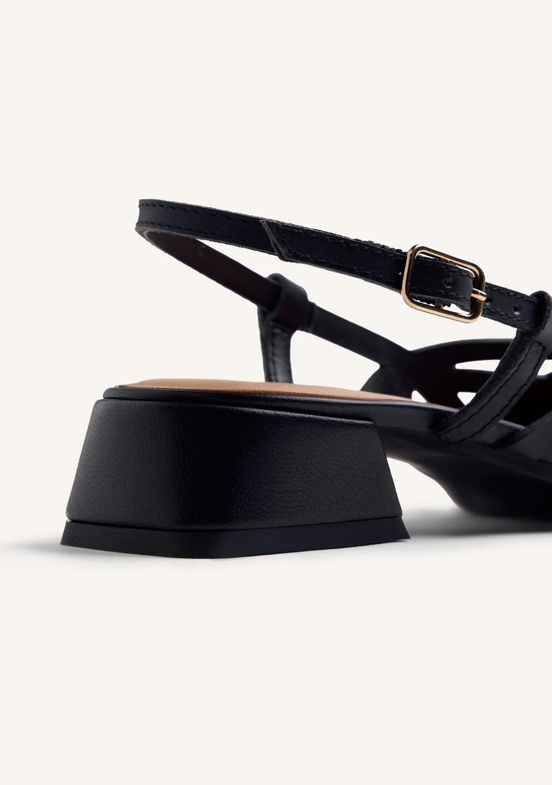 Slingback traforata Gioseppo