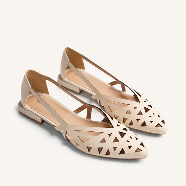 Ballerine in pelle traforata Bumala