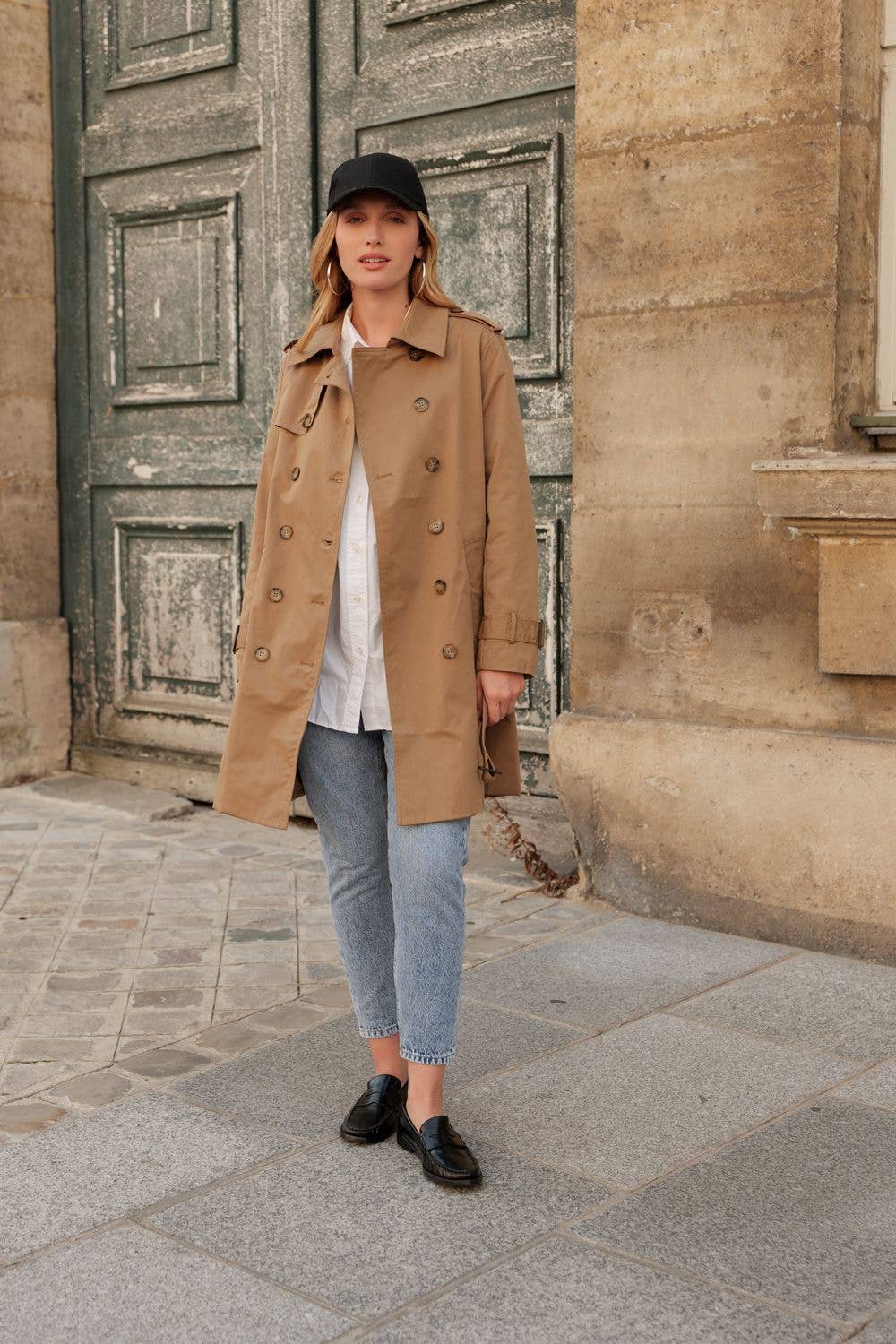 Trench lunghezza media doppiopetto