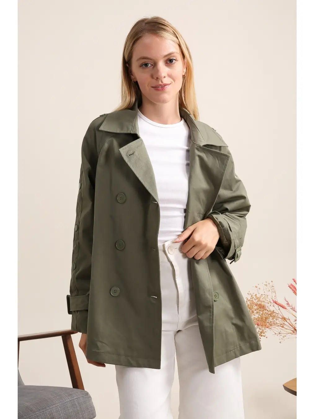 Trench medio - Cachi