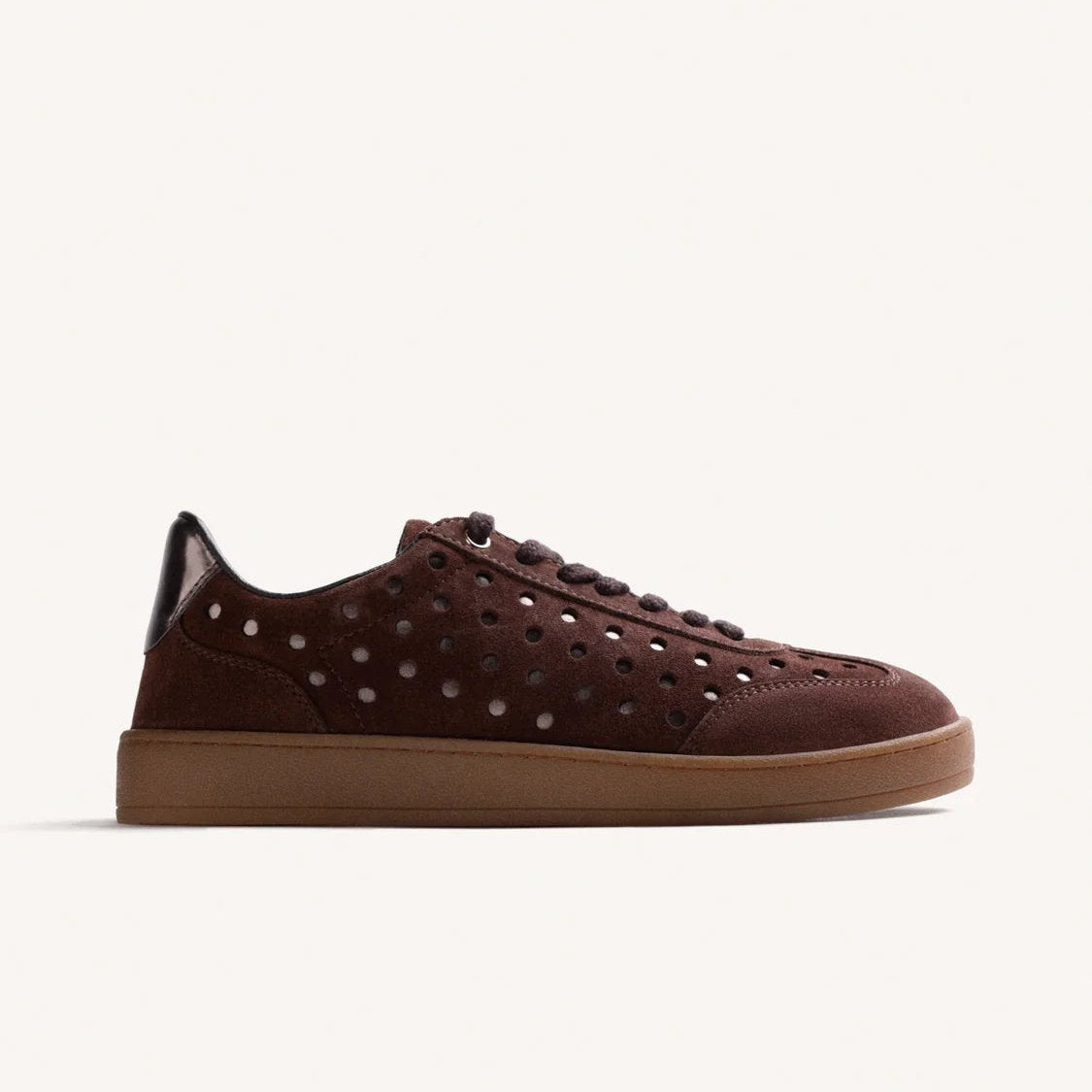 Sneakers in camoscio brown