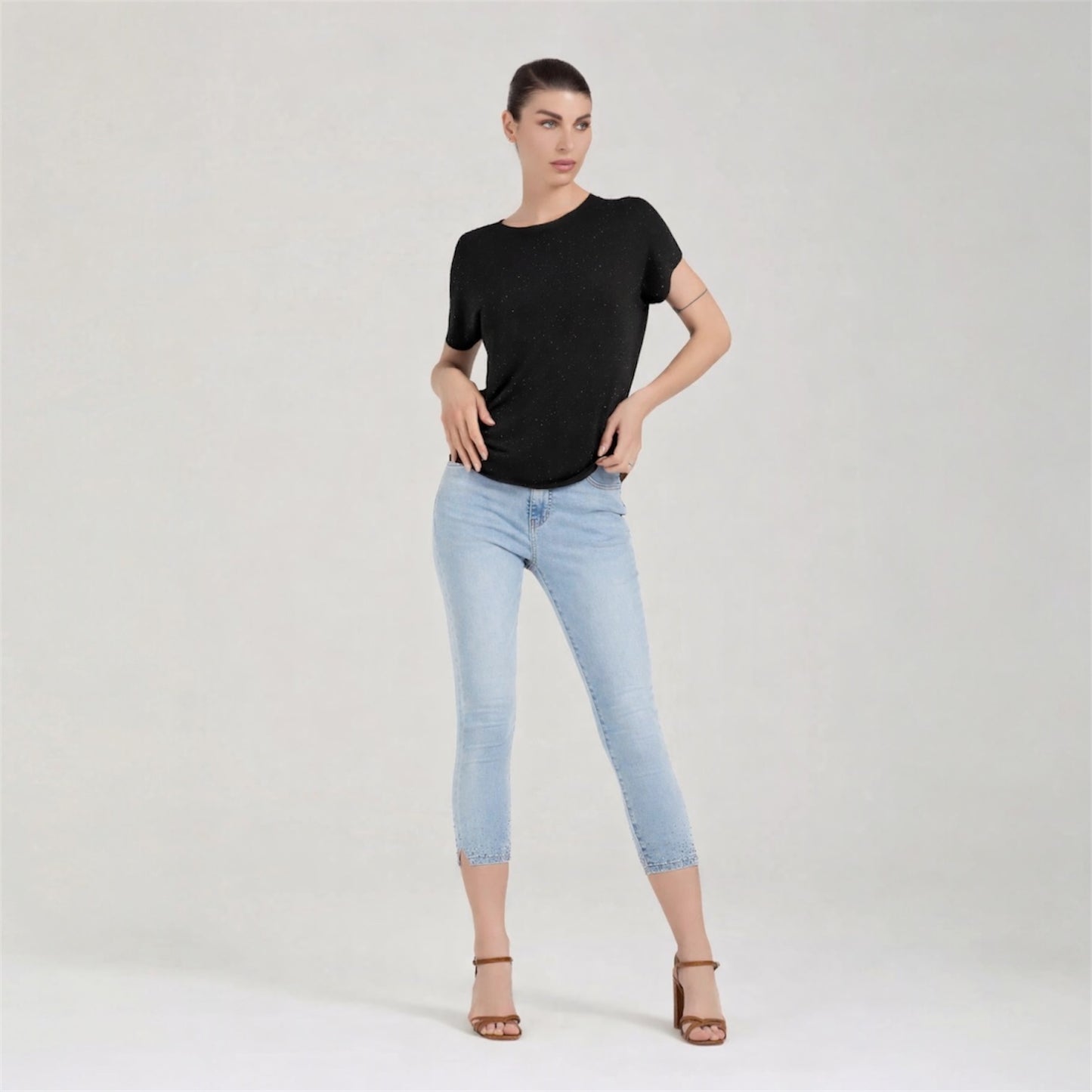 T-shirt con strass - Nero