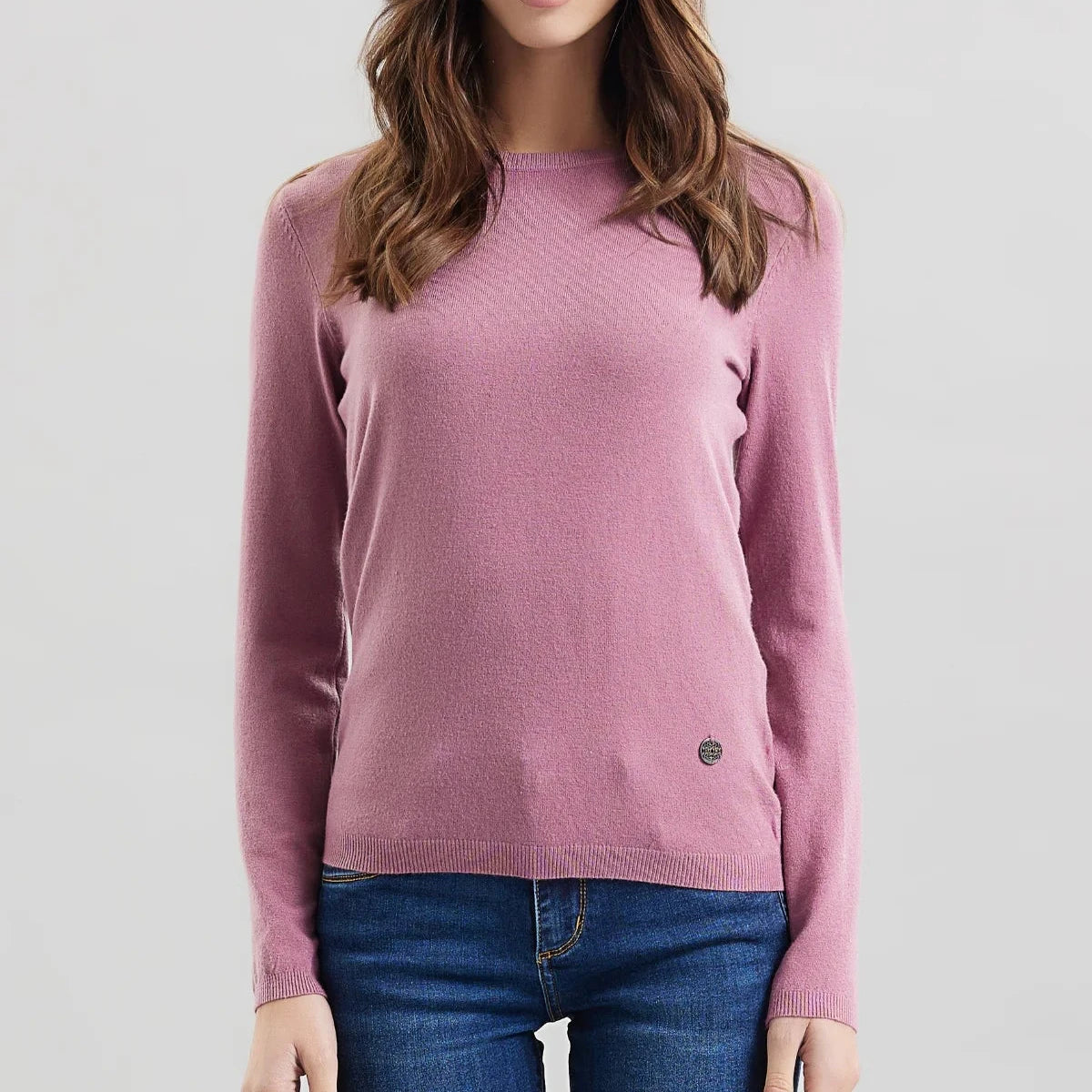 Girocollo in viscosa con micropaillettes