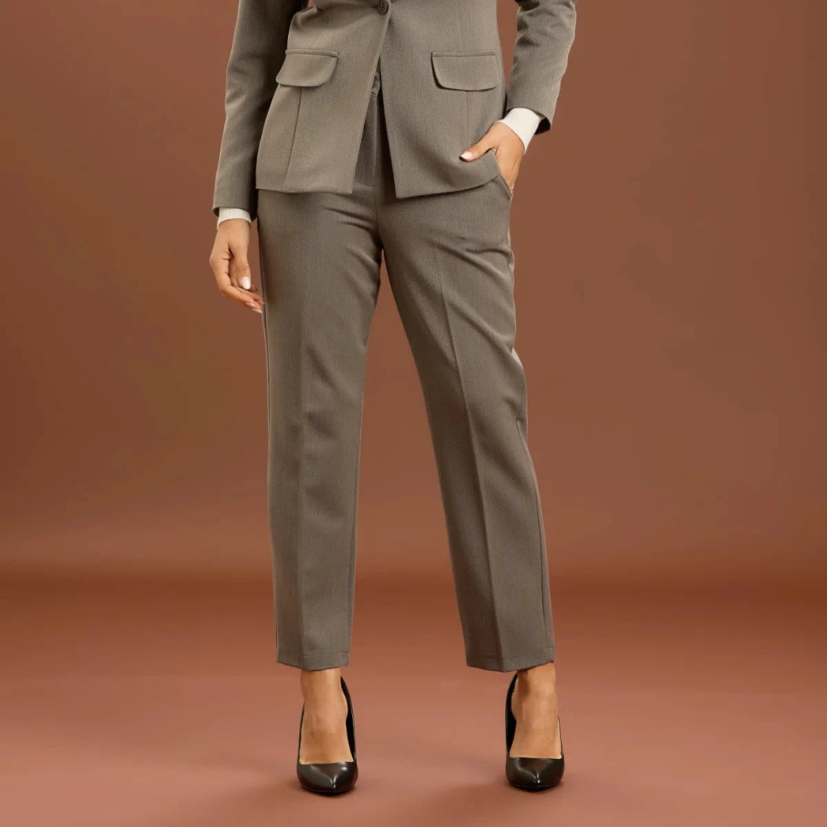 Pantaloni dritti