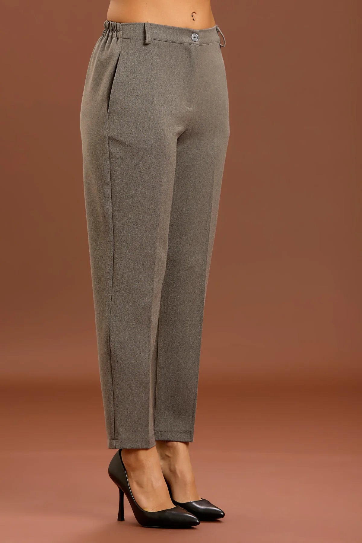 Pantaloni dritti
