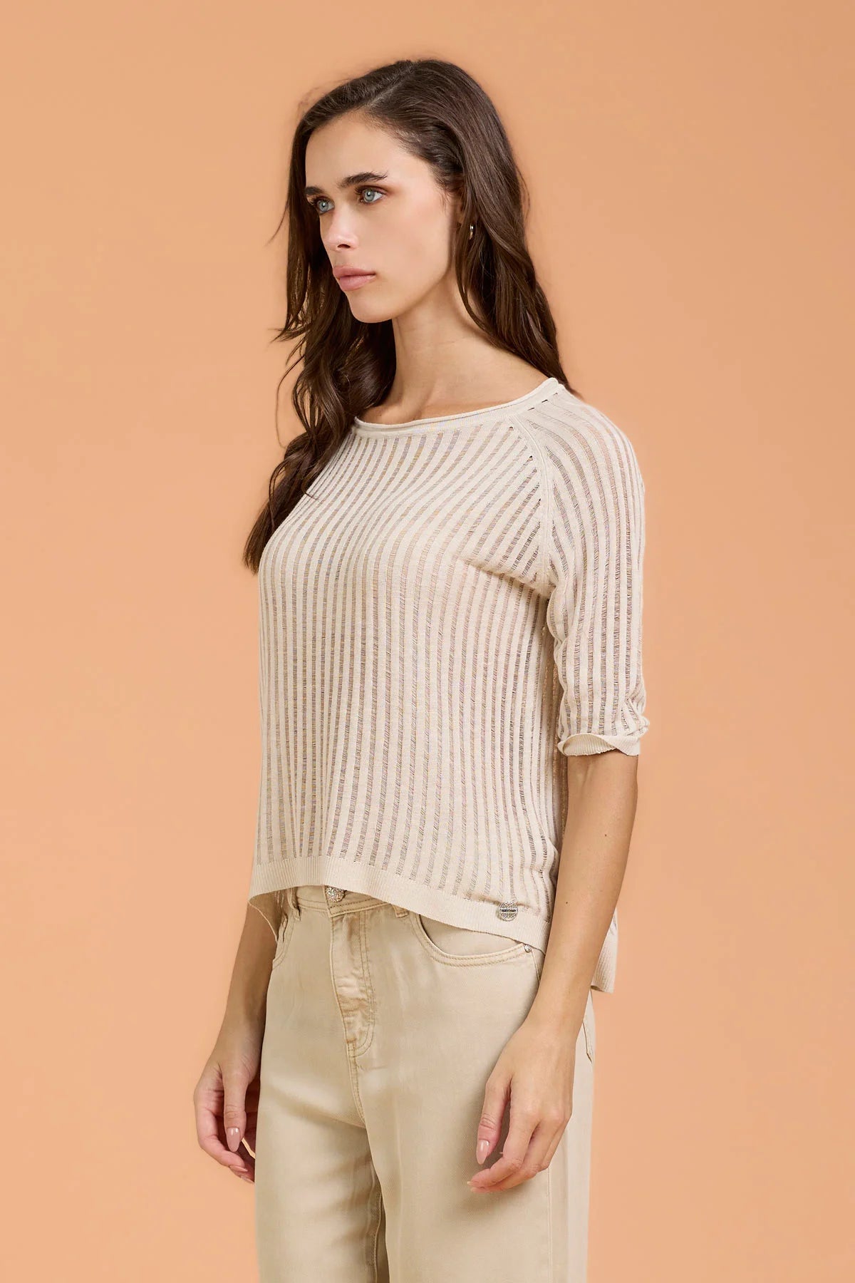 Maglia girocollo trasparenze