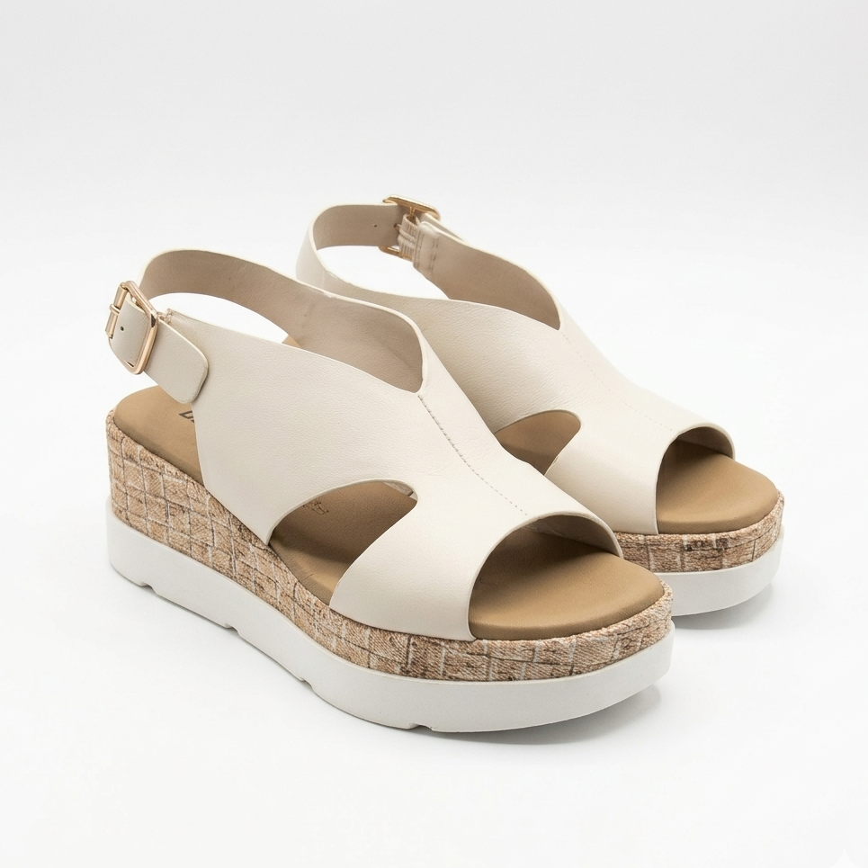 Sandali con zeppa avorio