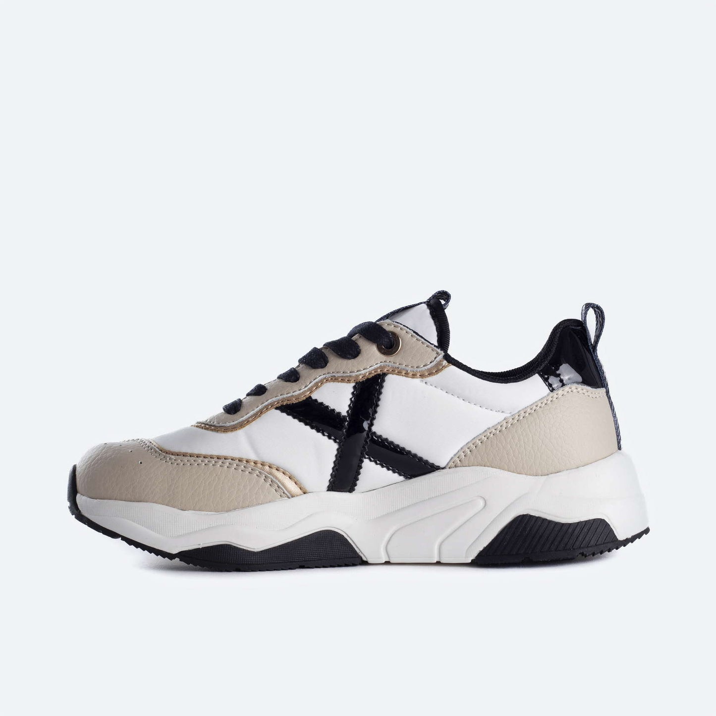 Sneaker Munich modello Wave