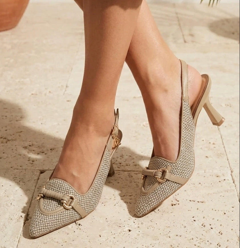 Chanel in rafia