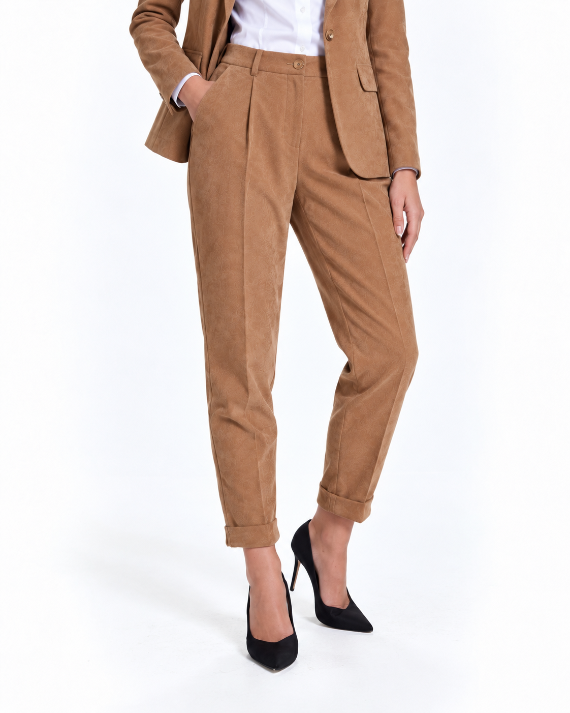 Tailleur in dainetto camel