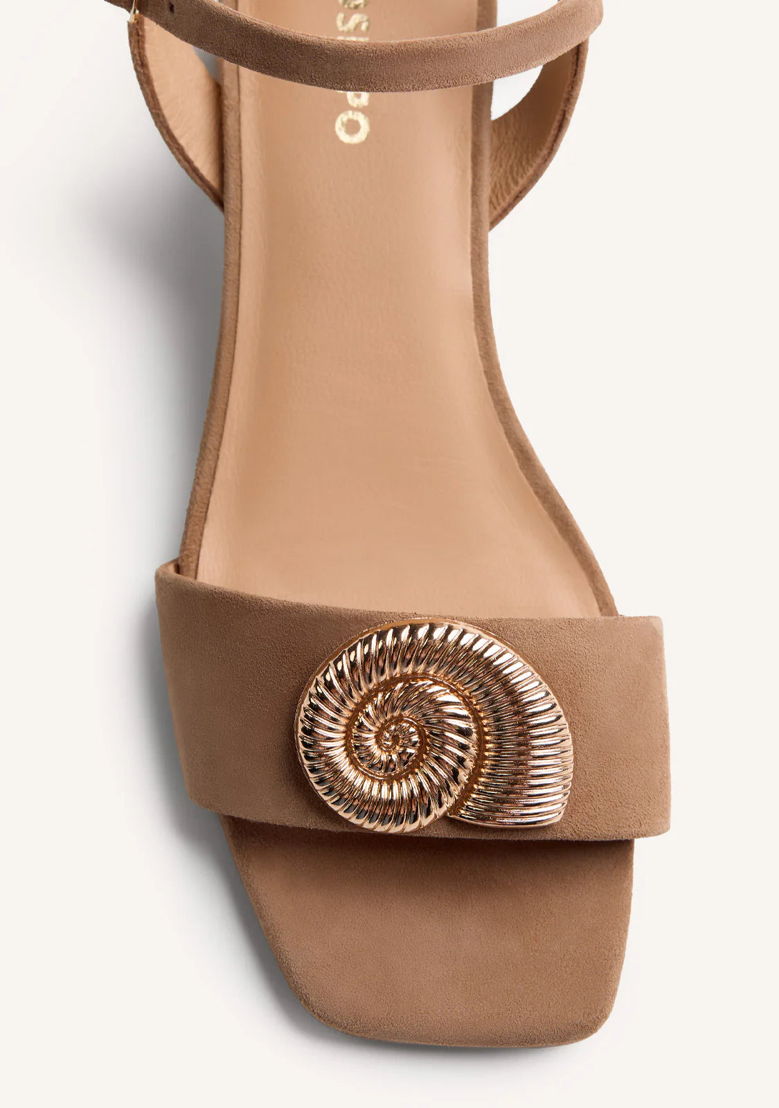 Sandali con accessorio