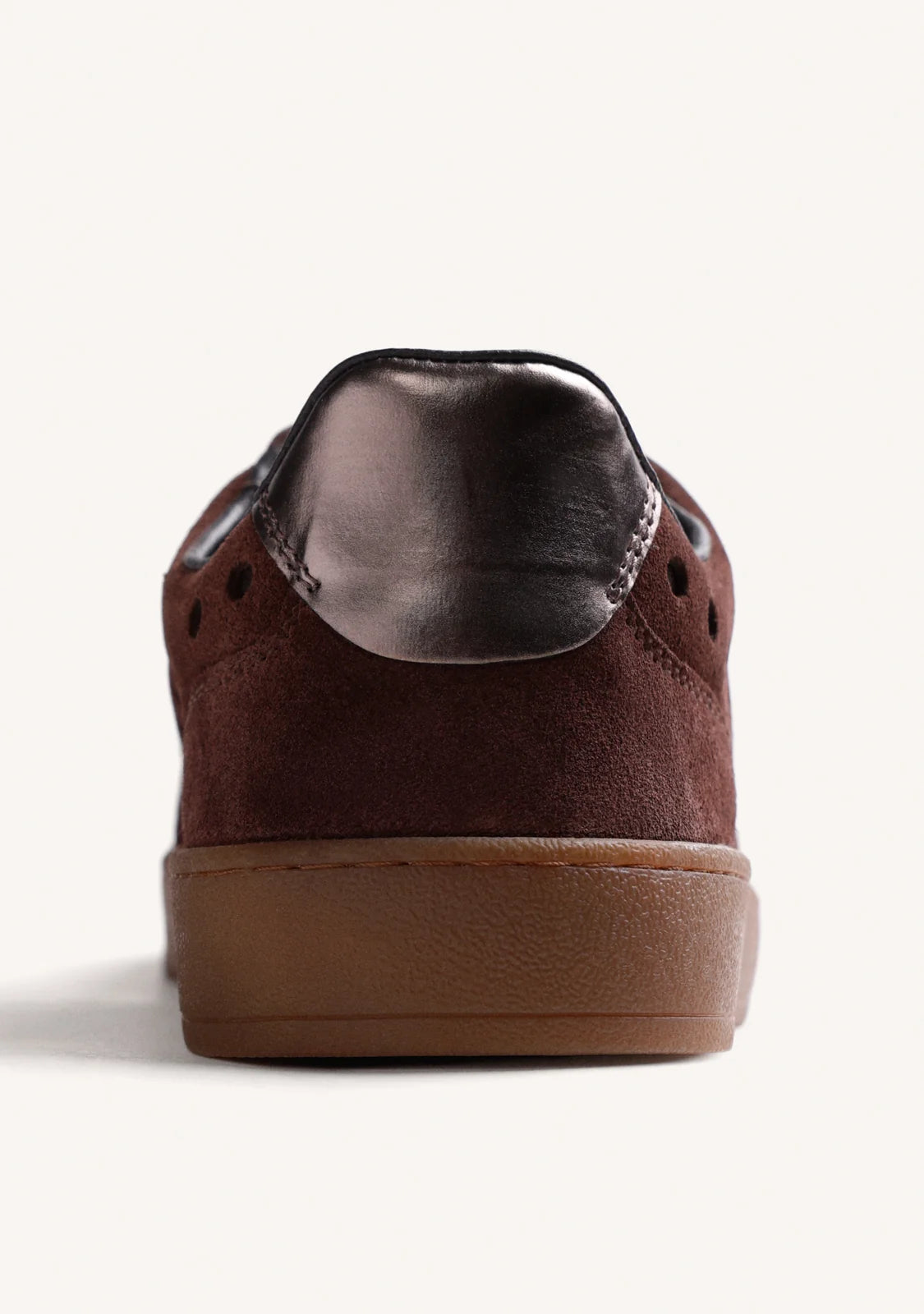 Sneakers in camoscio brown