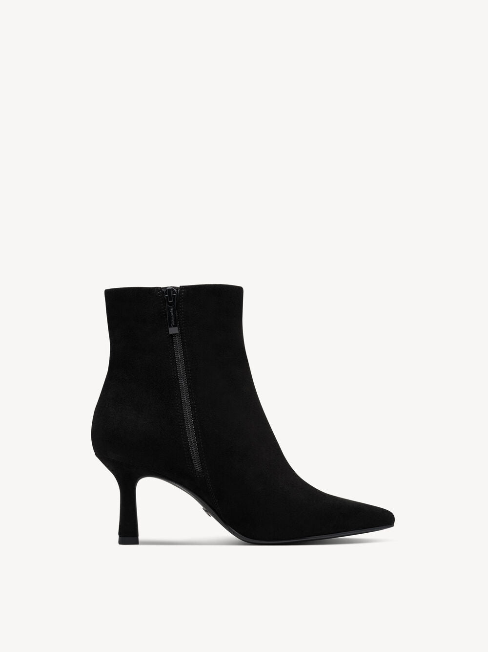 Stivaletto in suede nero