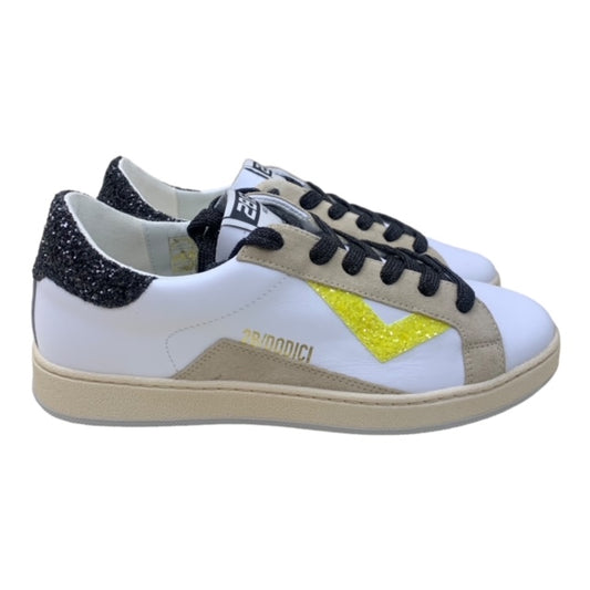 SNEAKERS 2B12 con profili glitter nero e giallo