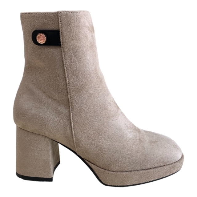 STIVALETTO IN CAMOSCIO BEIGE TACCO 7 CM