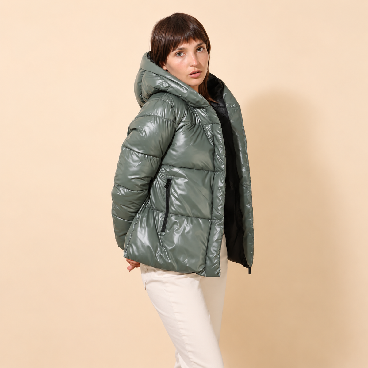 Giacca imbottita con zip e cappuccio