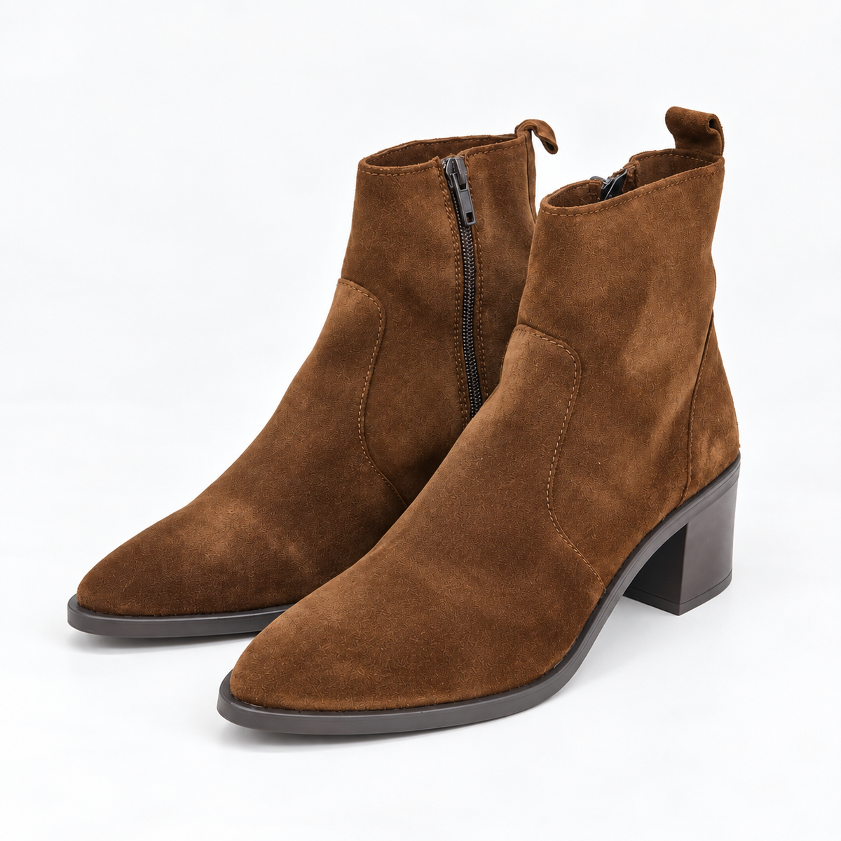 Stivaletto tacco in suede