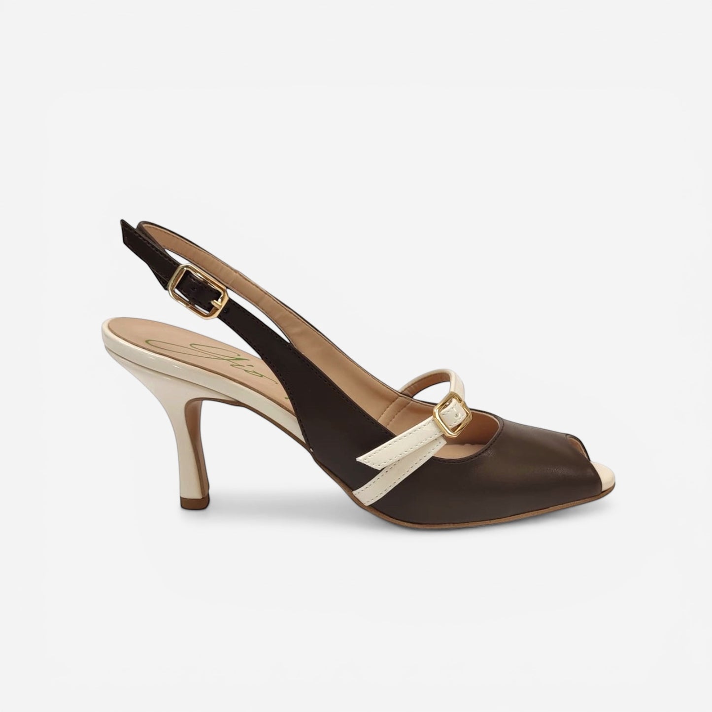 Chanel in pelle spuntate marrone con tacco