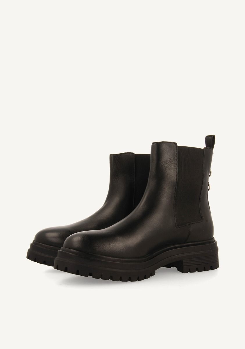 Stivaletto nero