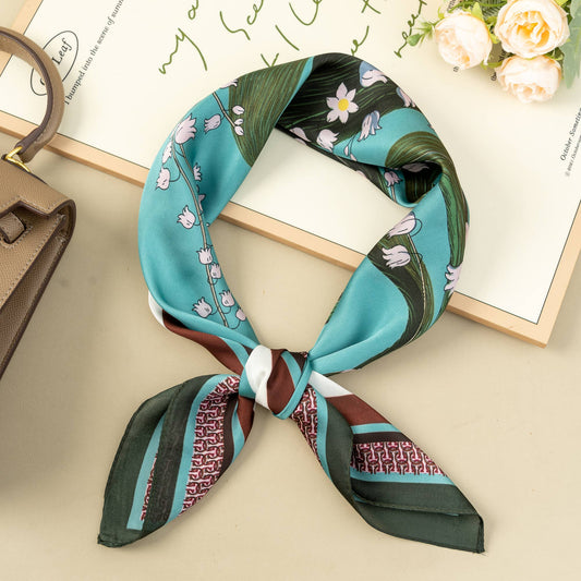 Foulard Quadrato Floreale 70x70 Effetto Seta Eleganza Botanica