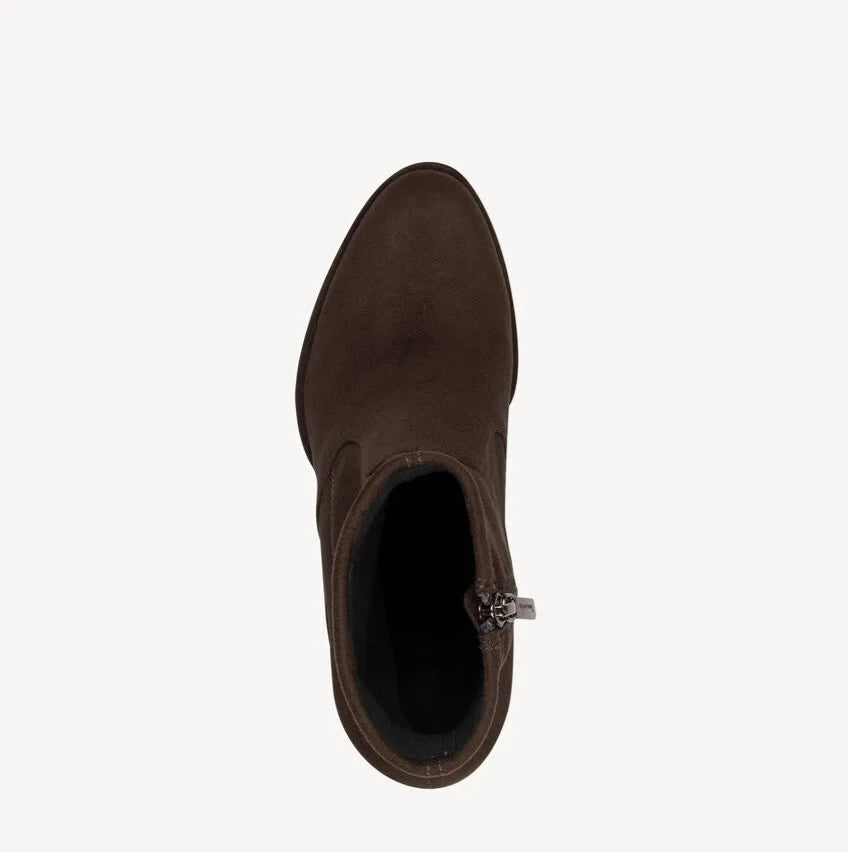 Stivaletto con tacco in pelle scamosciata