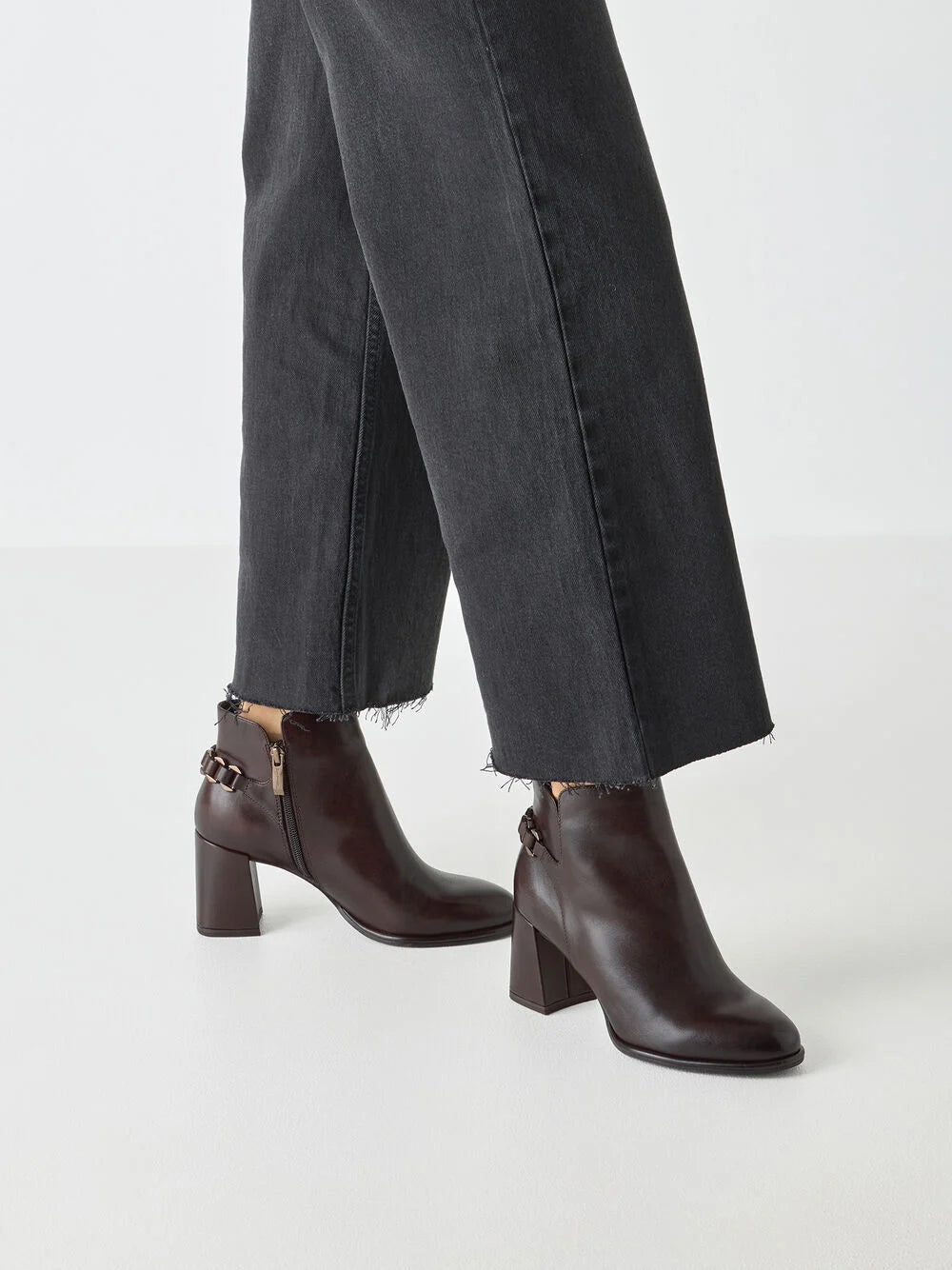 Stivaletto Tamaris con tacco mogano