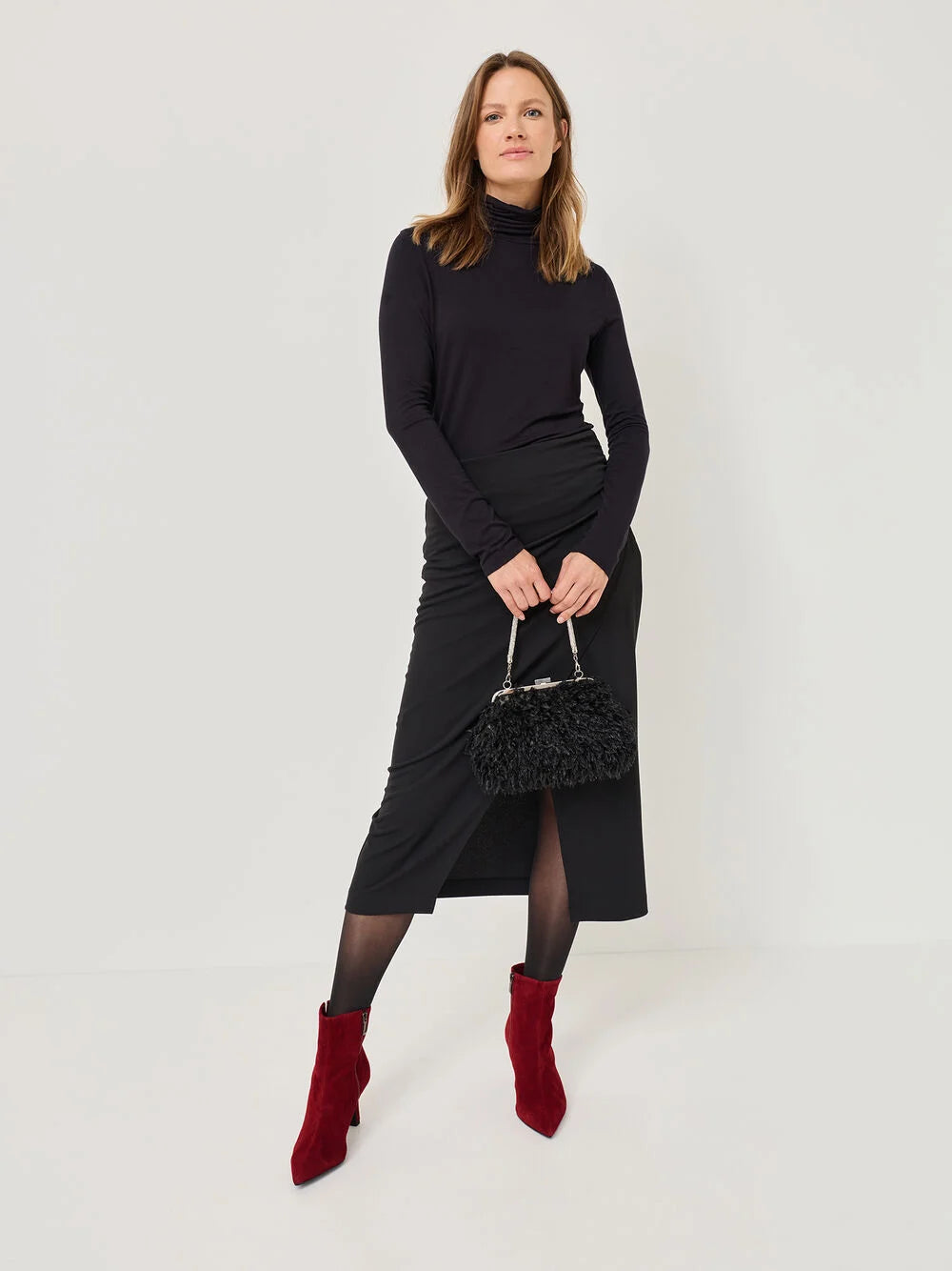 stivaletto a punta con tacco Tamaris