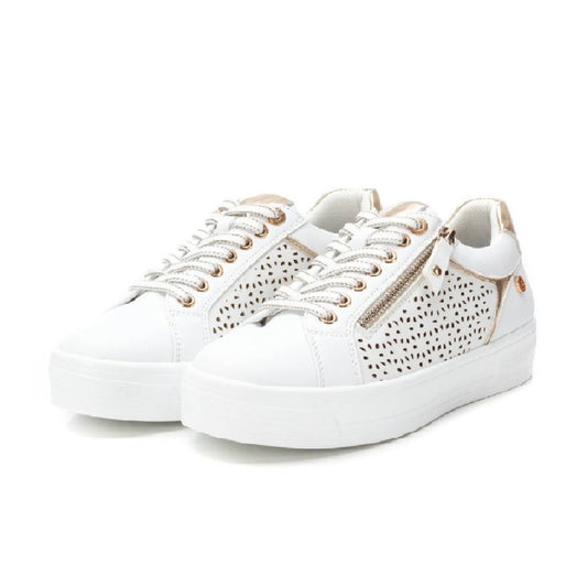 Sneakers bianca traforata con zip