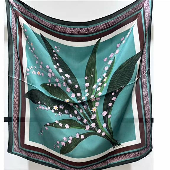 Foulard Quadrato Floreale 70x70 Effetto Seta Eleganza Botanica