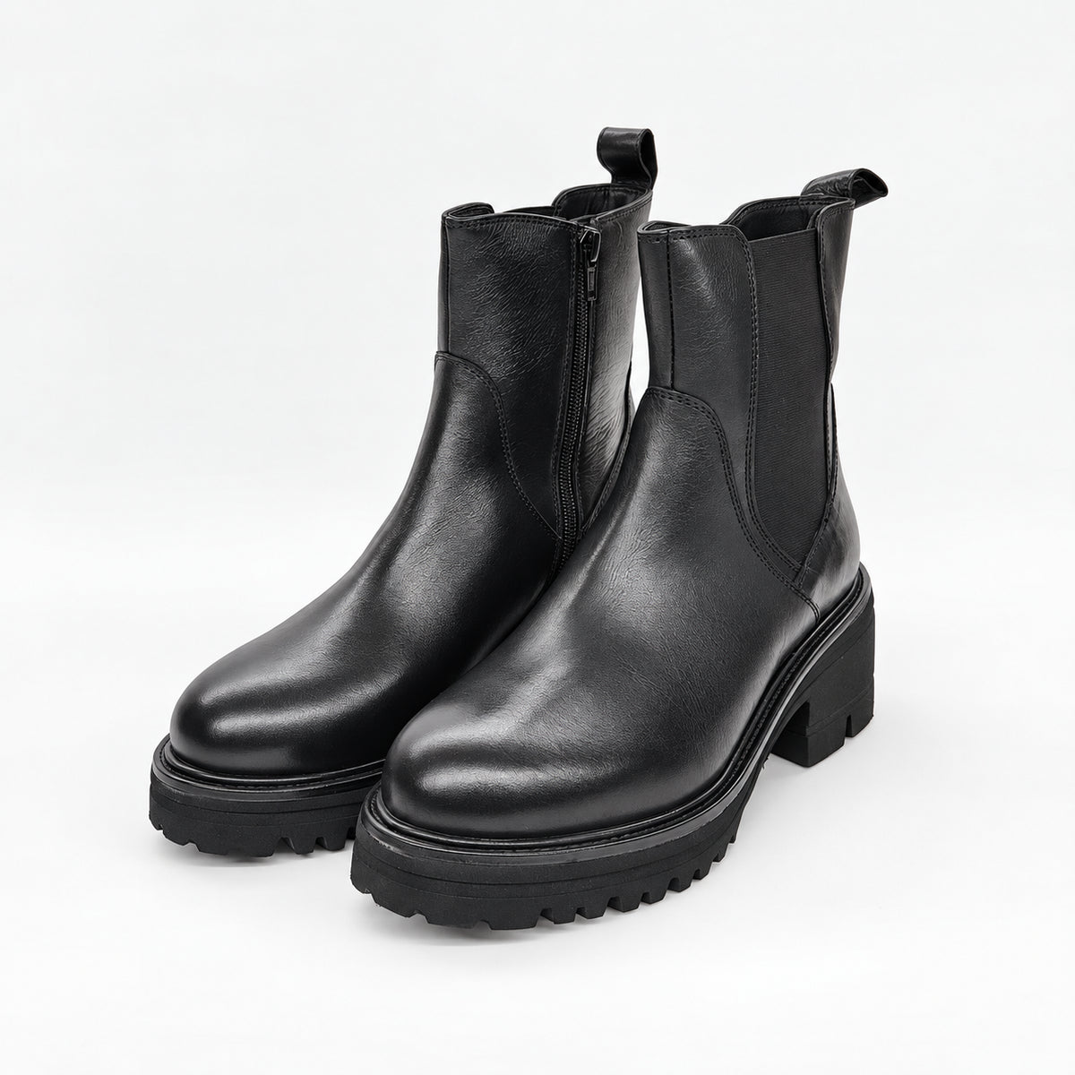 Chelsea in Pelle Nera Con Tacco ed Elastico